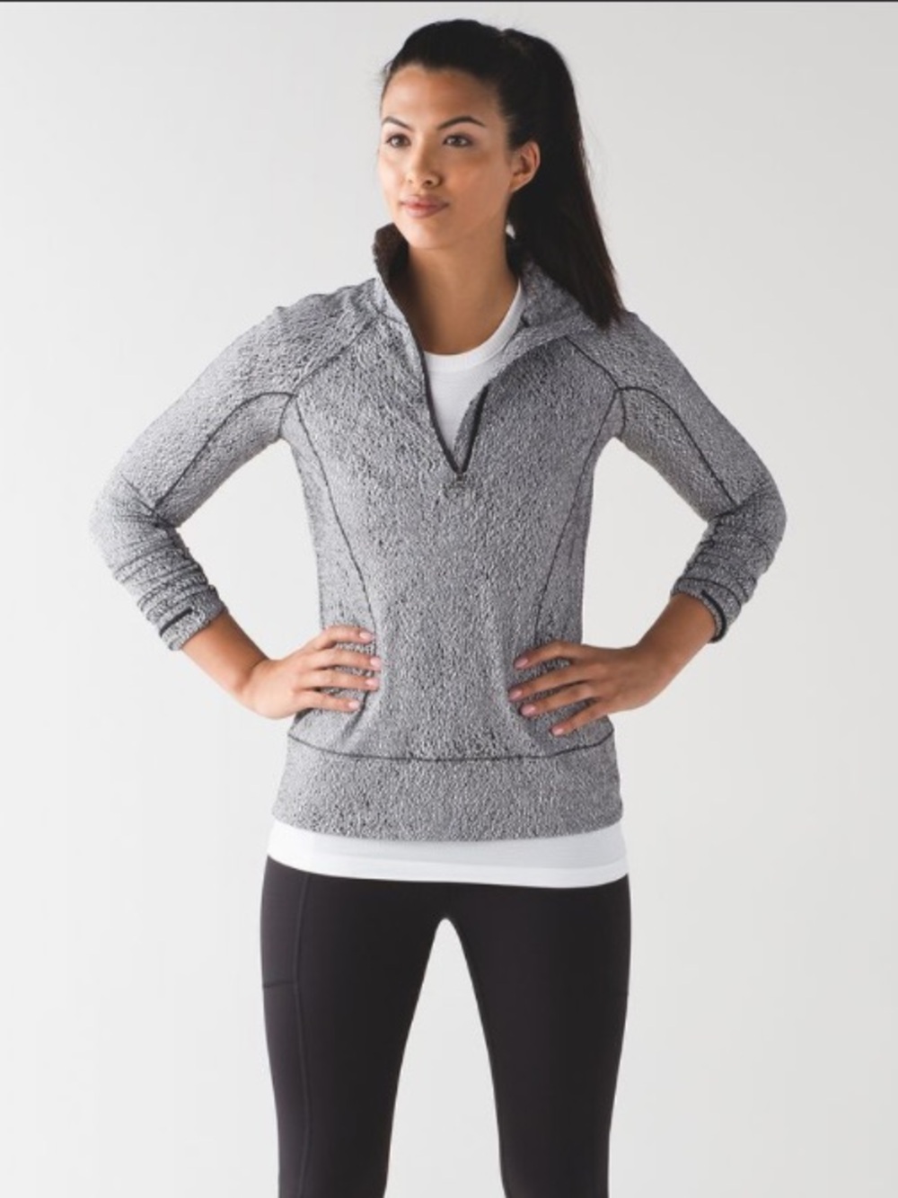 Lululemon Rush Hour 1/2 Zip
Running Luon Spray Jacquard White Black size 8
